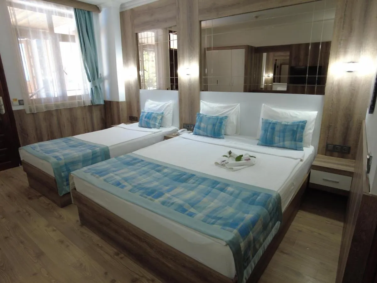Oscar Hotel アンタルヤ