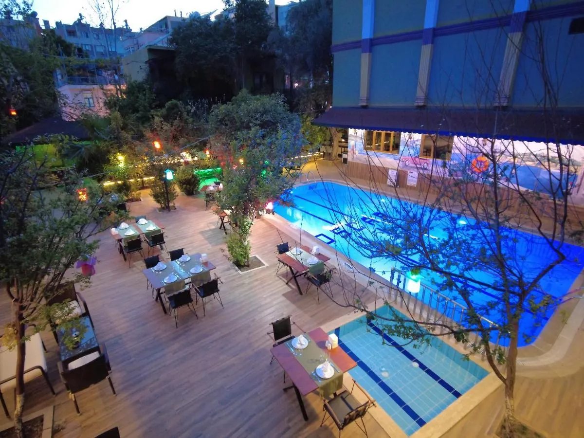 Oscar Hotel アンタルヤ